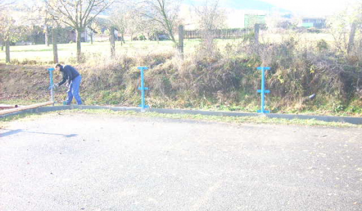 Výstavba klziska rok 2012
