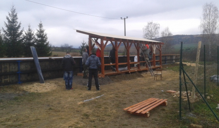 Výstavba klziska rok 2012